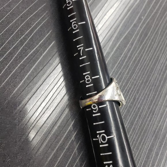 Men's size 8.5* Silver-tone Skull Ring Fashion Jewelry - Picture 5 of 5